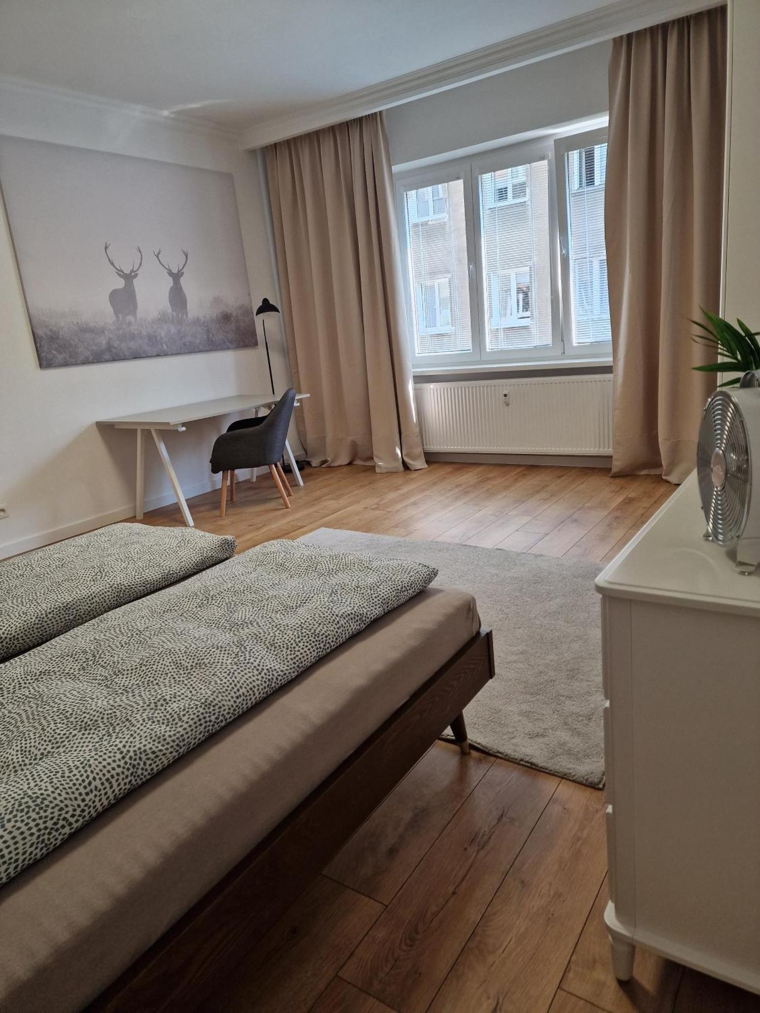 Old Town Apartment - 2 Bedrooms براتسيلافا المظهر الخارجي الصورة