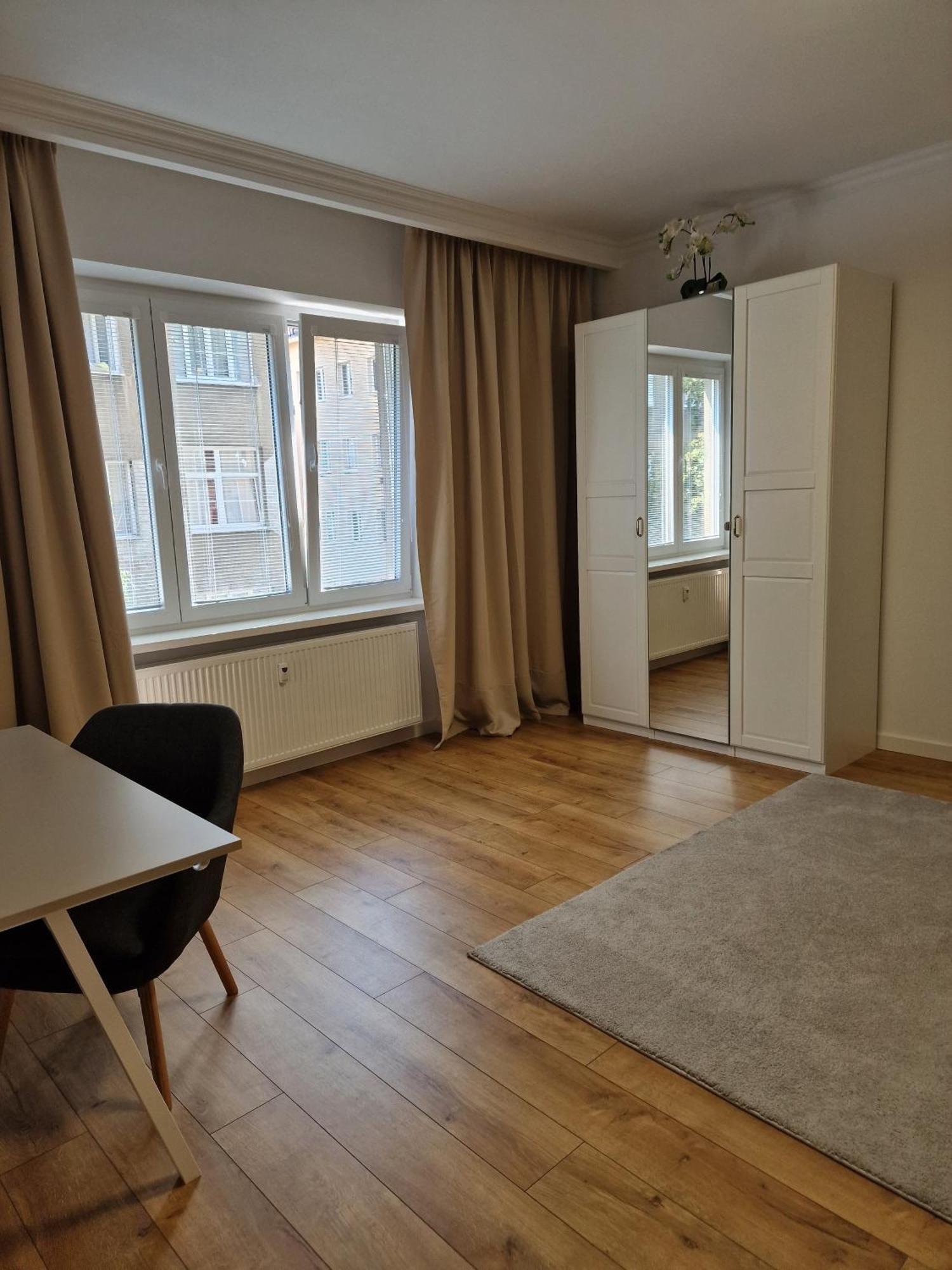 Old Town Apartment - 2 Bedrooms براتسيلافا المظهر الخارجي الصورة