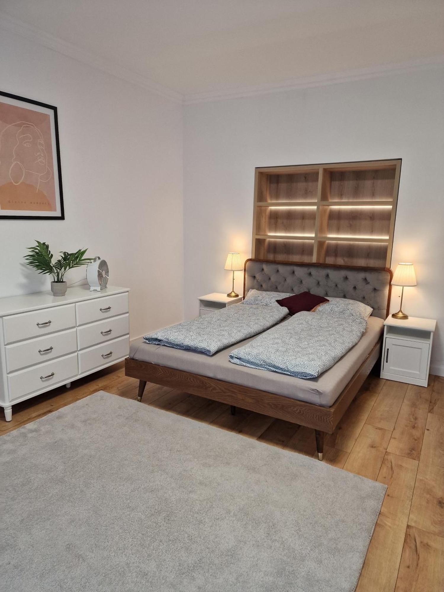 Old Town Apartment - 2 Bedrooms براتسيلافا المظهر الخارجي الصورة
